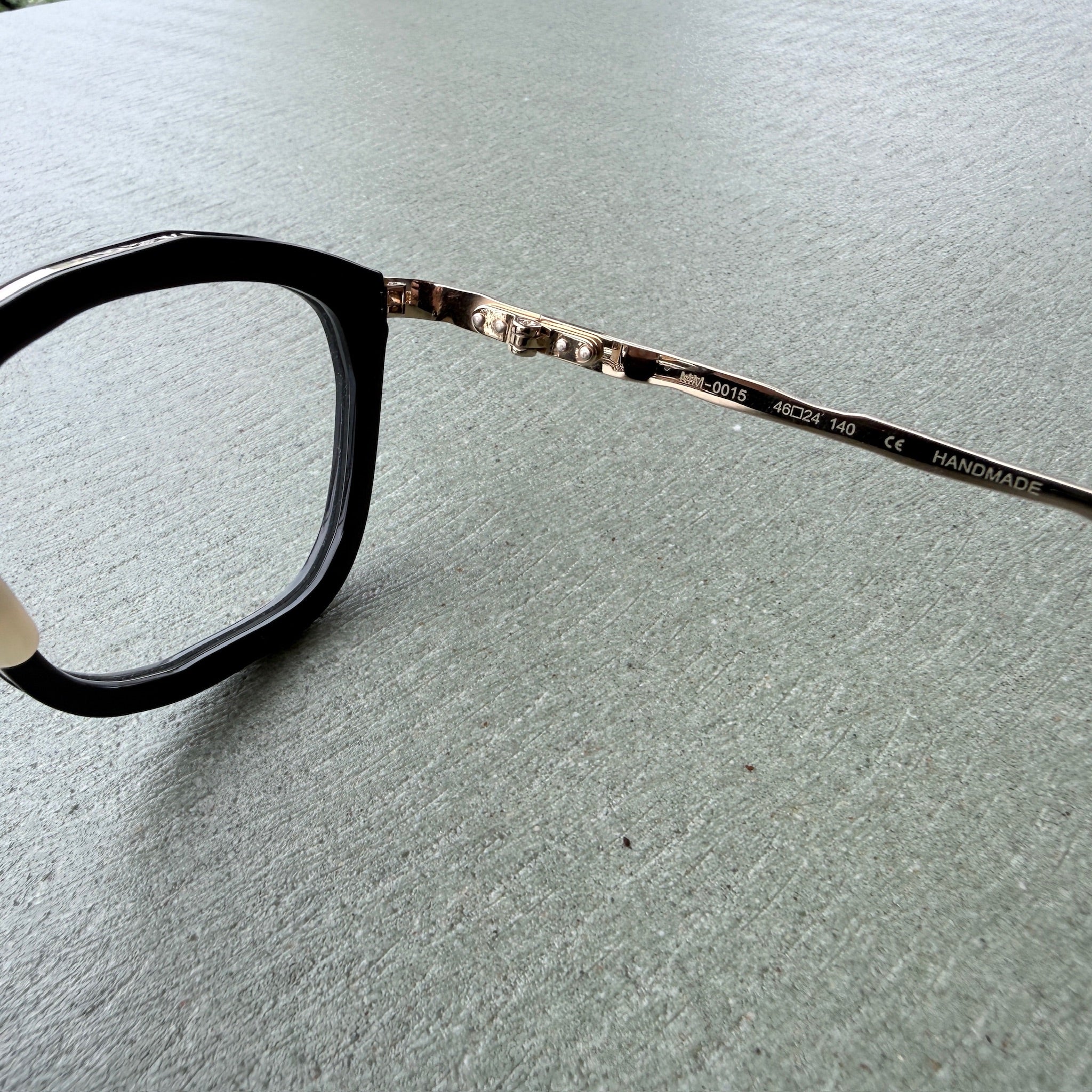 2SIDE MM-0015