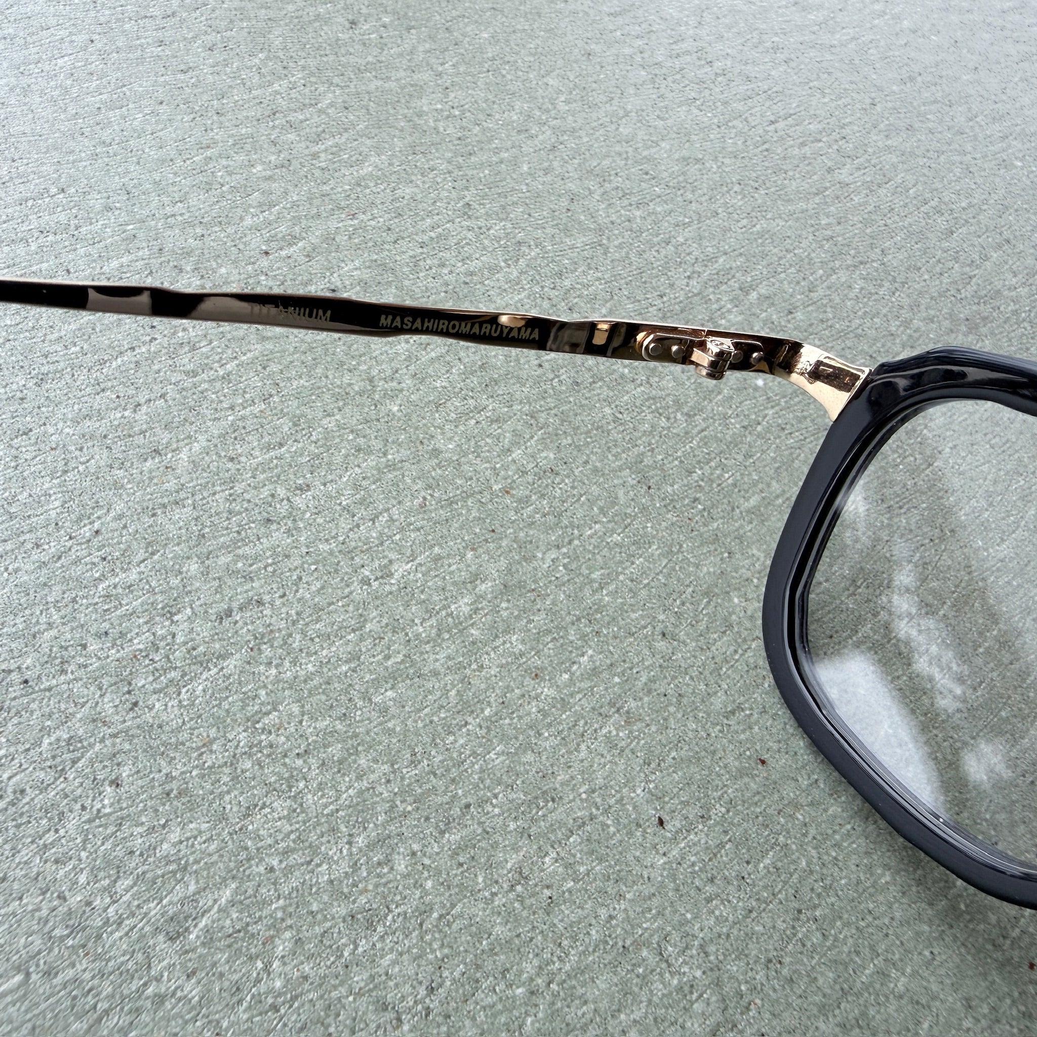 2SIDE MM-0015