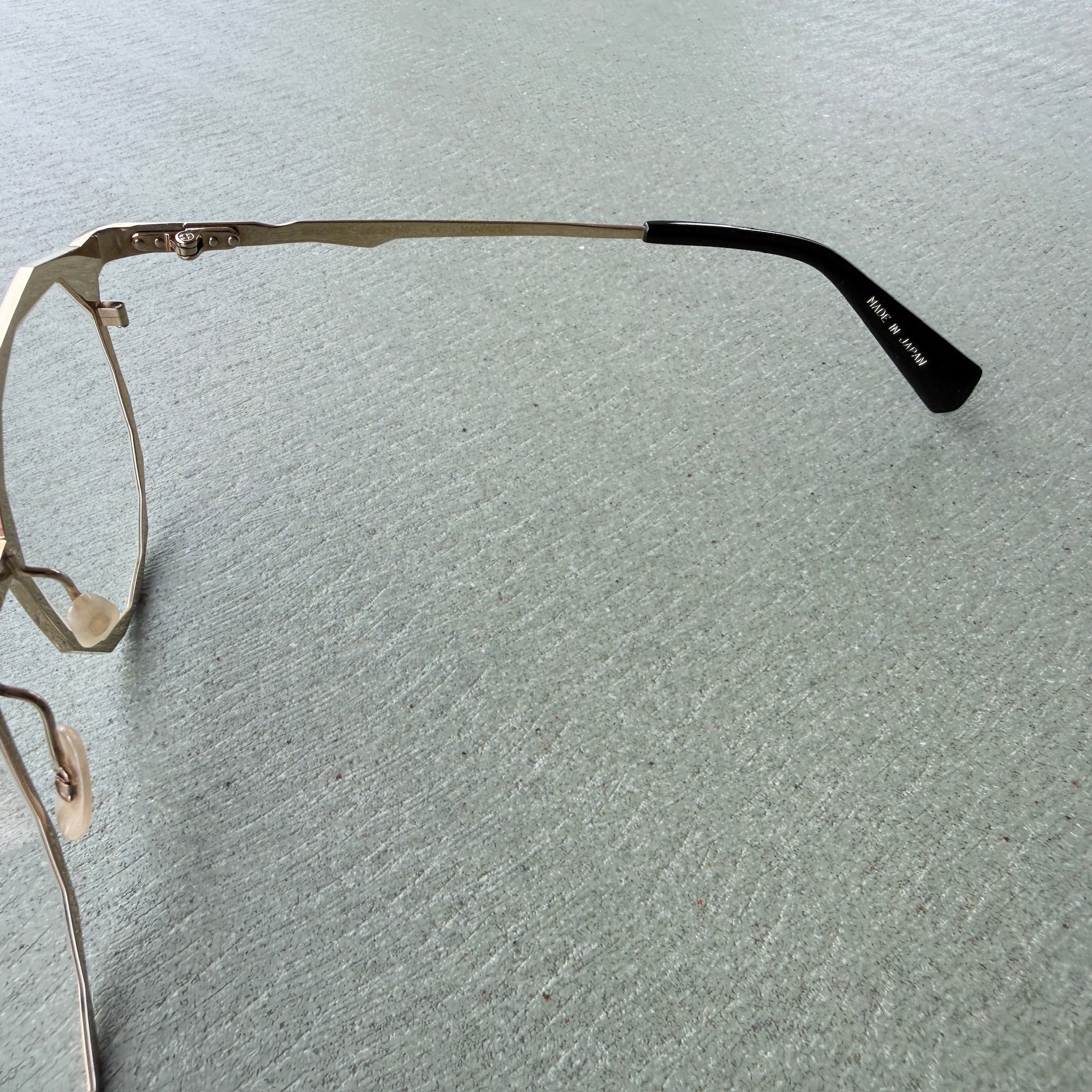 STRAIGHT MM-0018