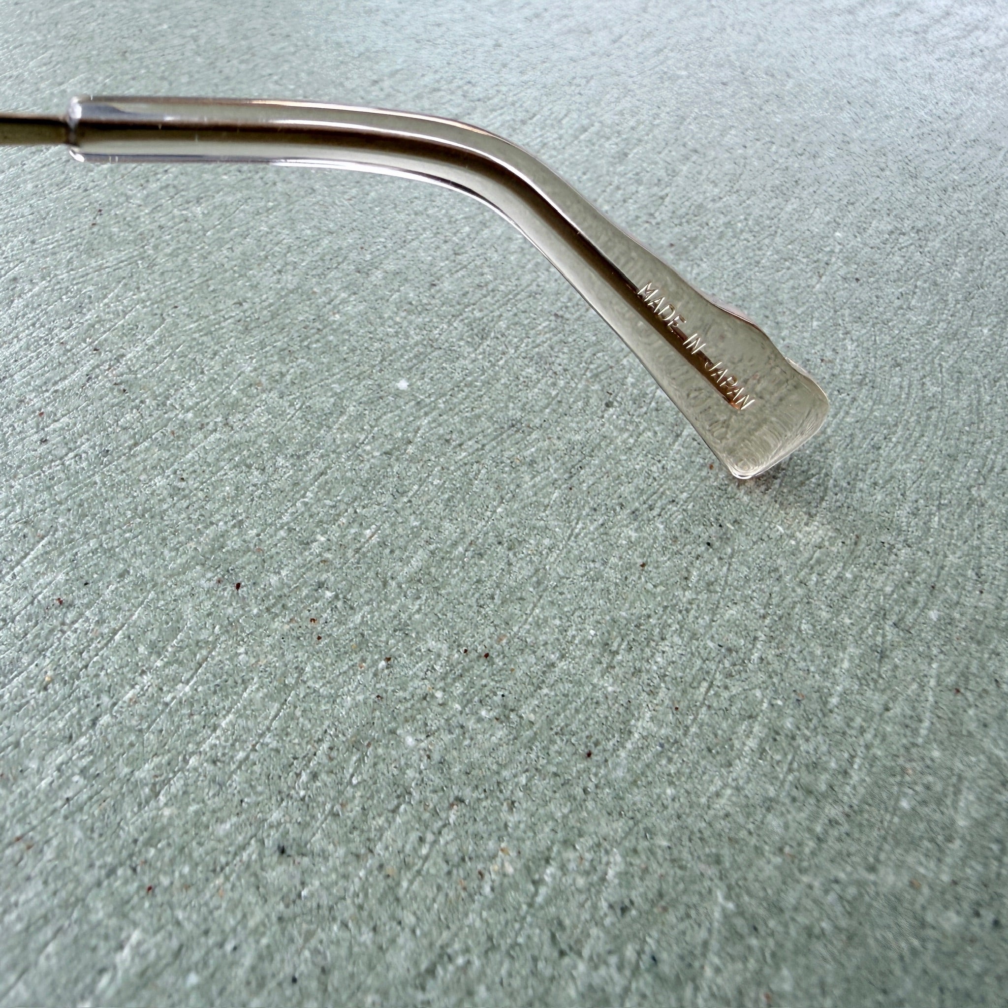 2SIDE MM-0036