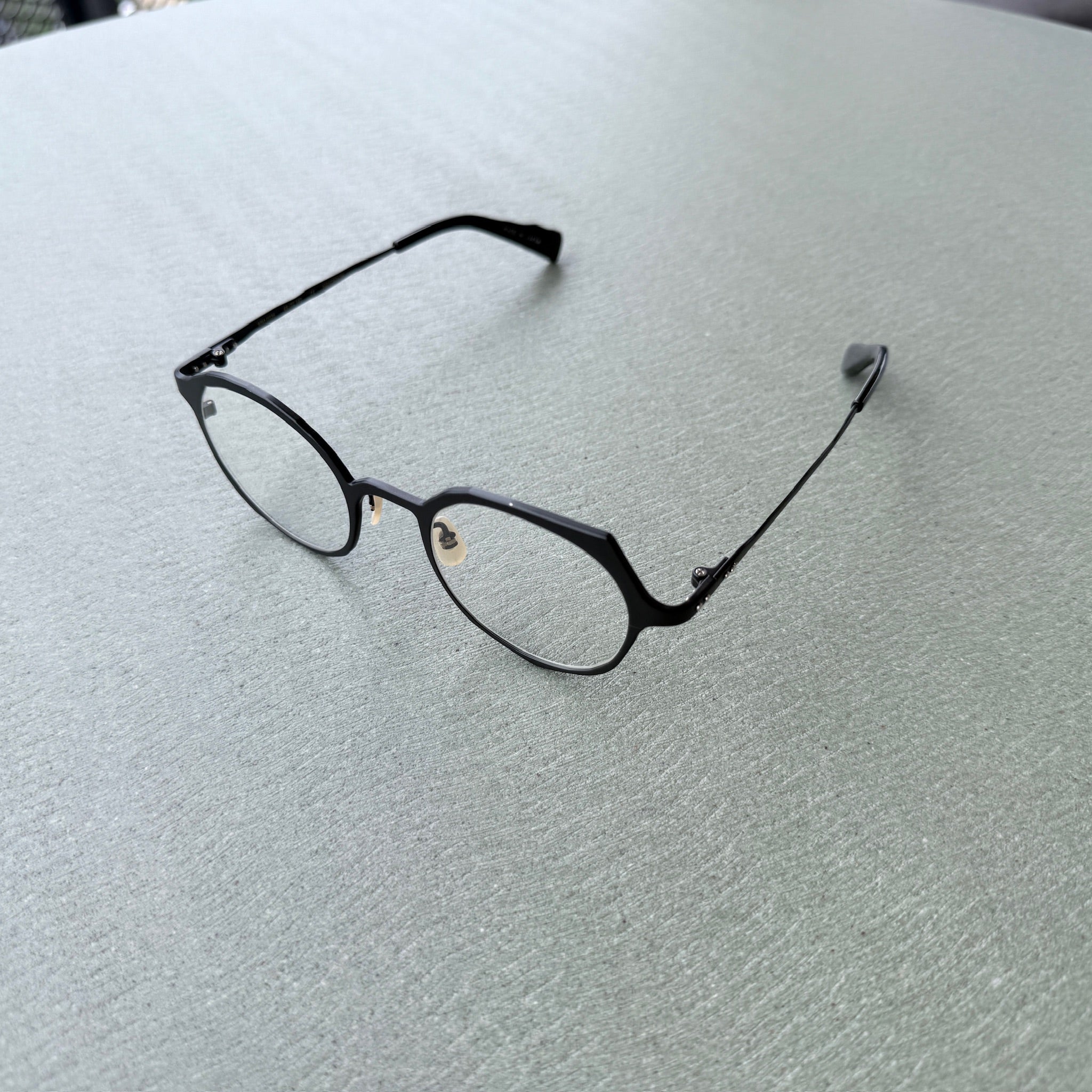 2SIDE MM-0036