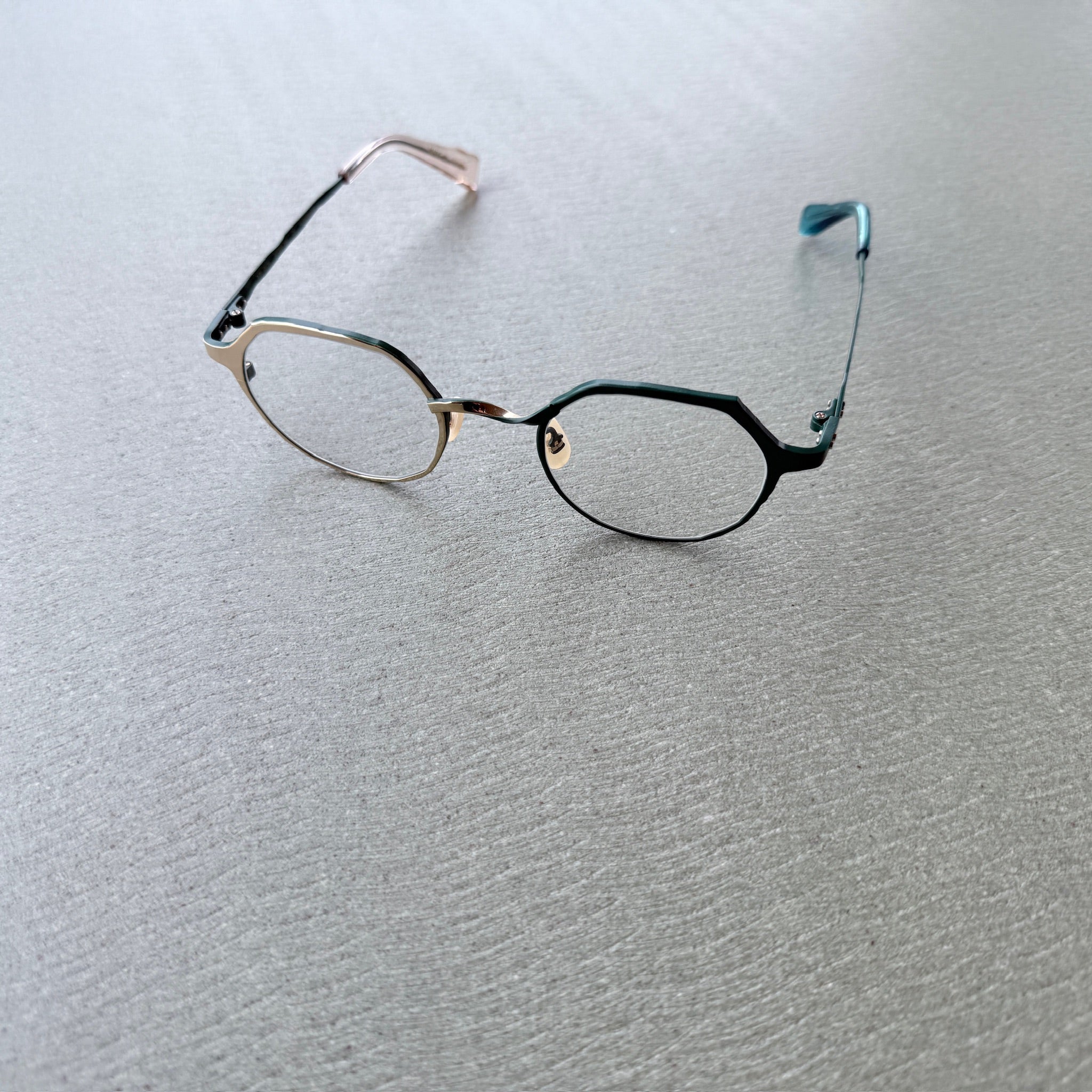 TWIST MM-0039