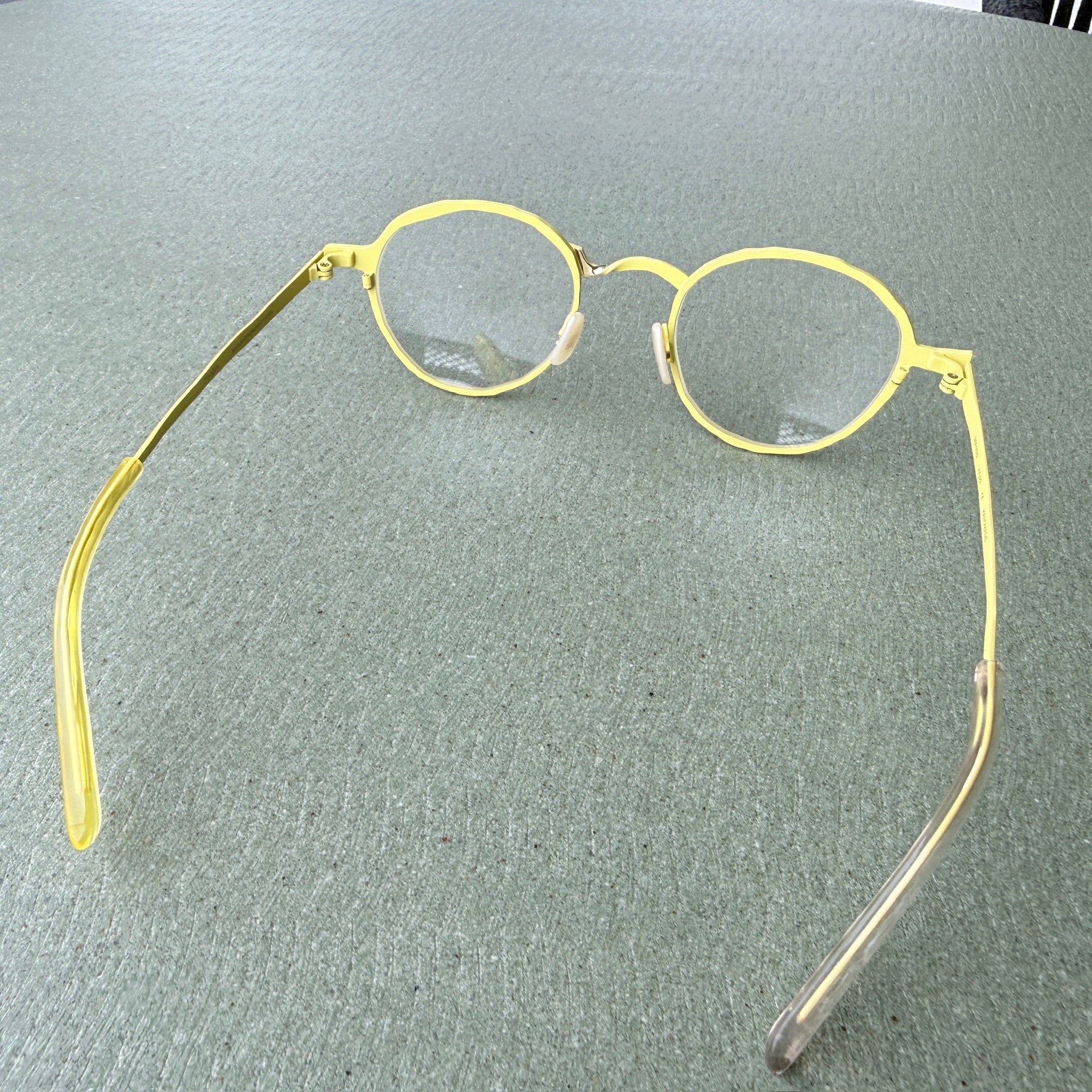 TWIST MM-0092