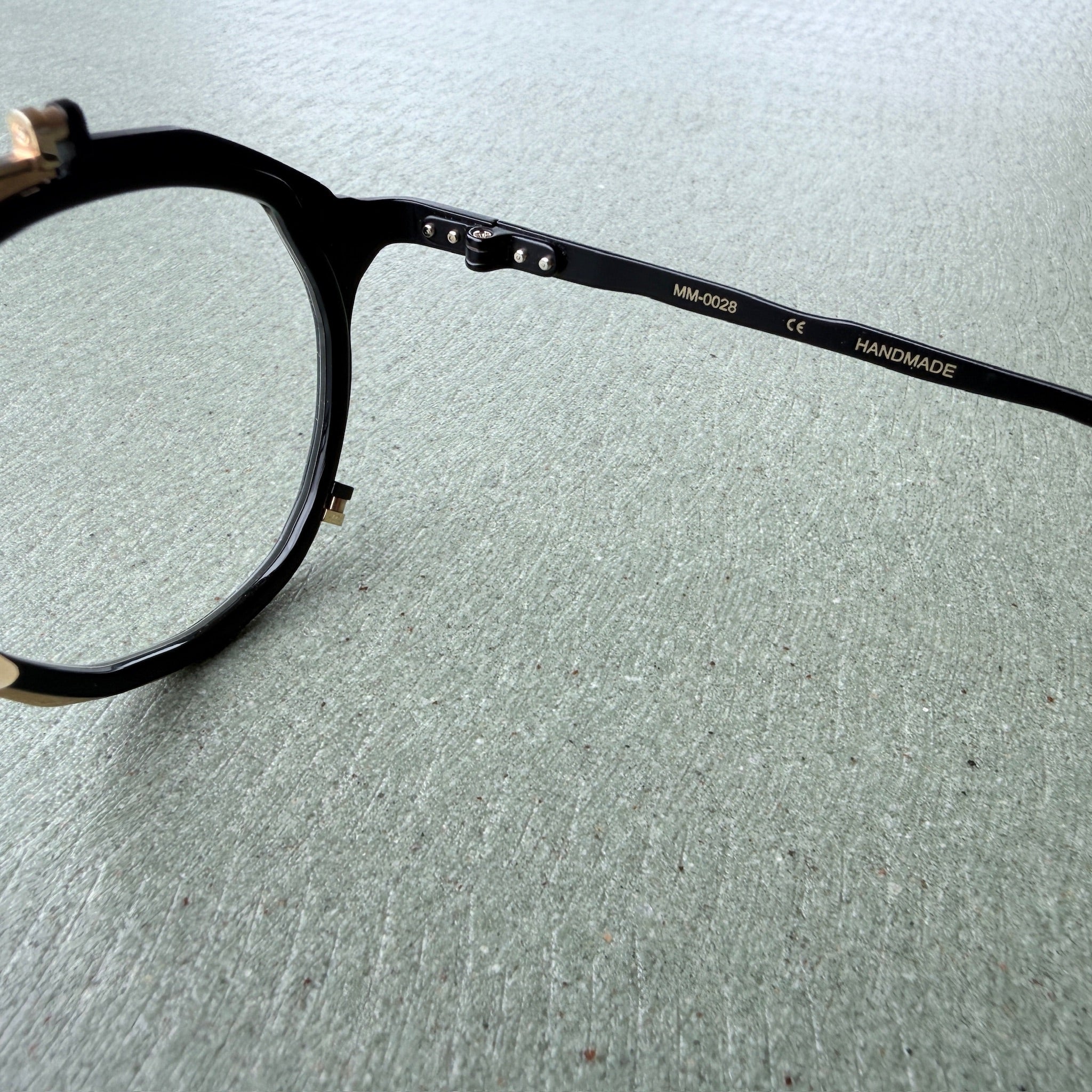 BROKEN MM-0028