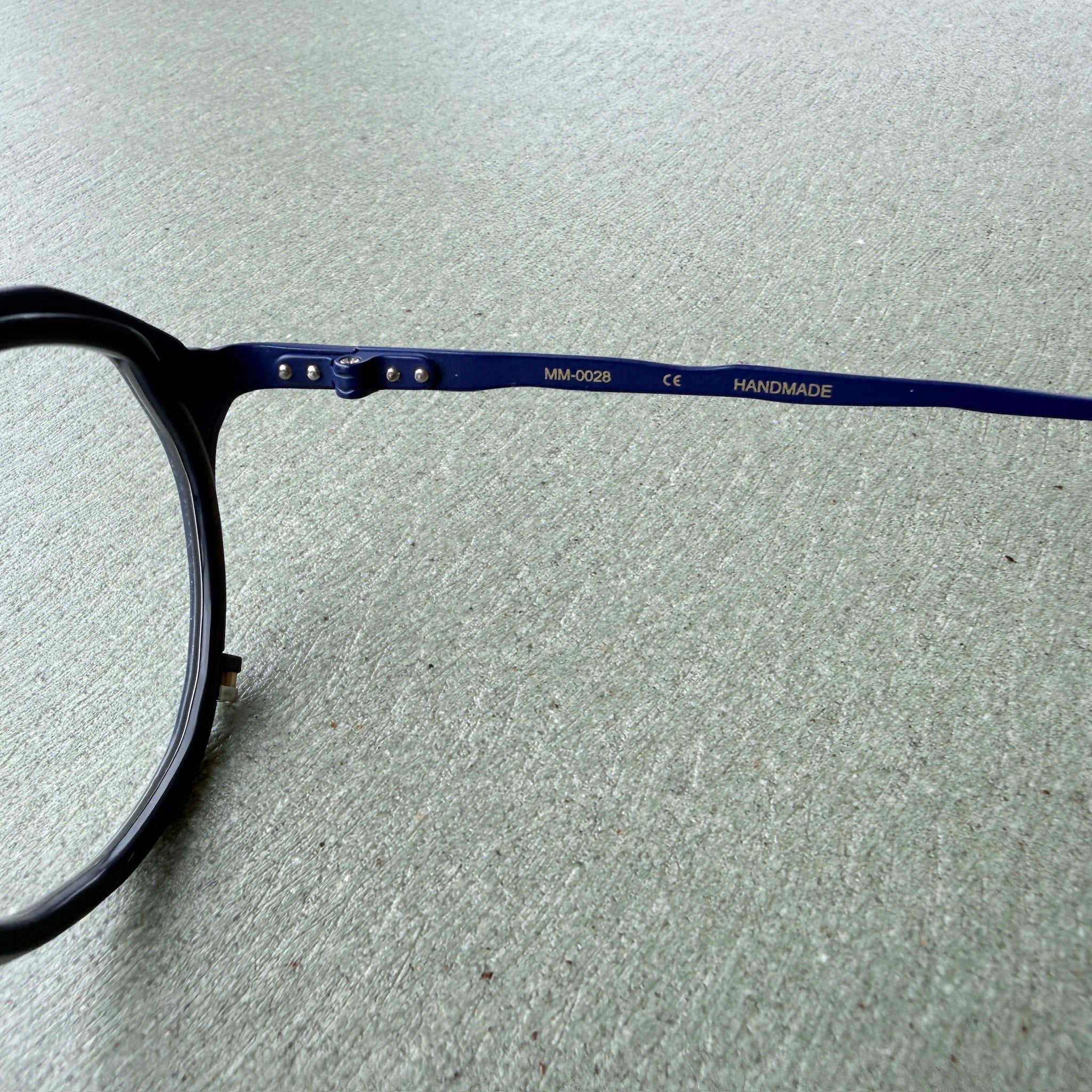 BROKEN MM-0028