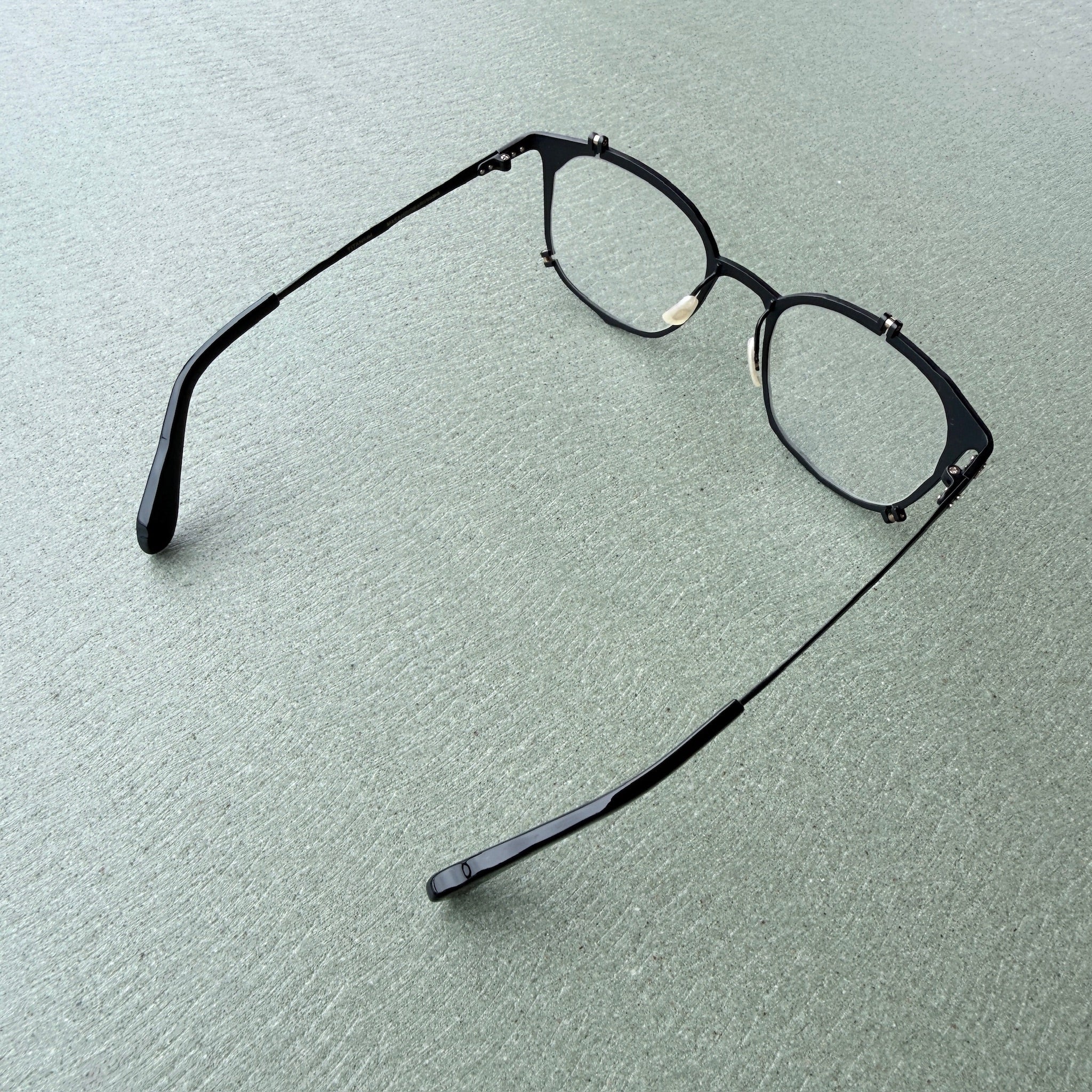BROKEN MM-0047