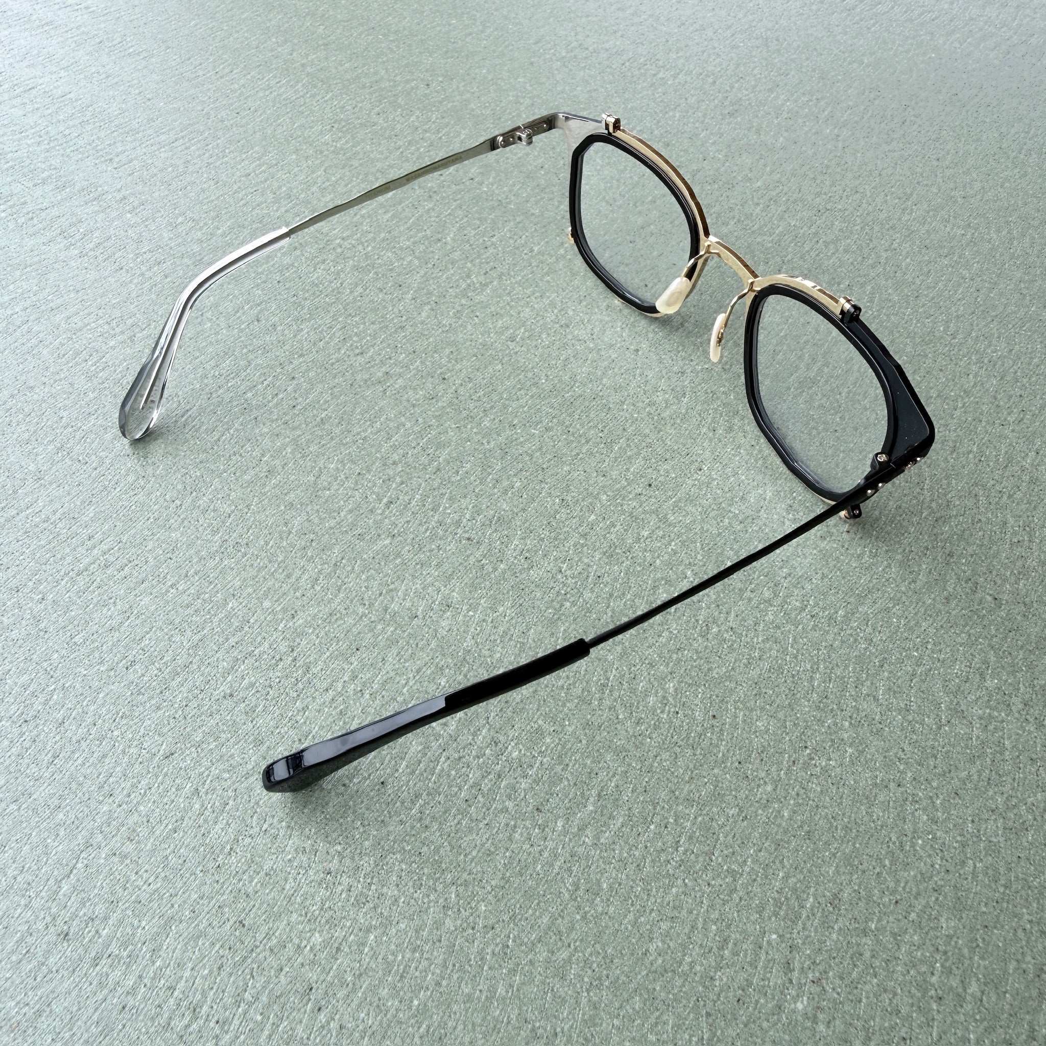 BROKEN MM-0048