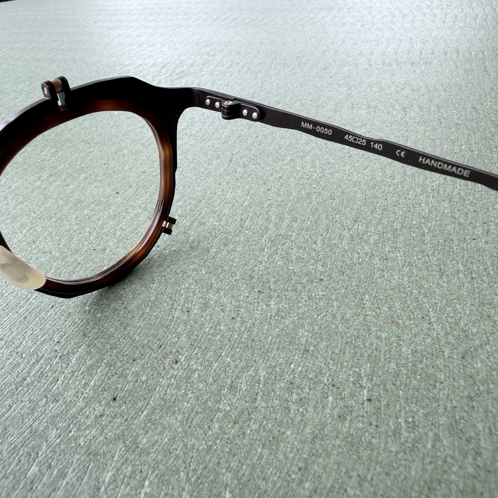 BROKEN MM-0050