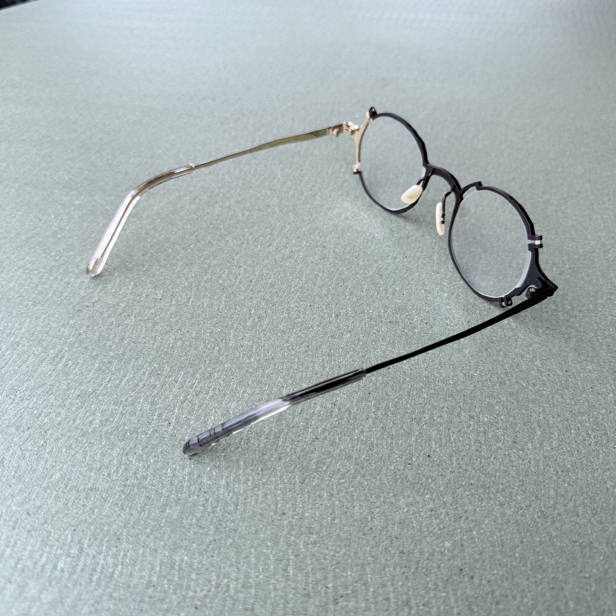 BROKEN MM-0082