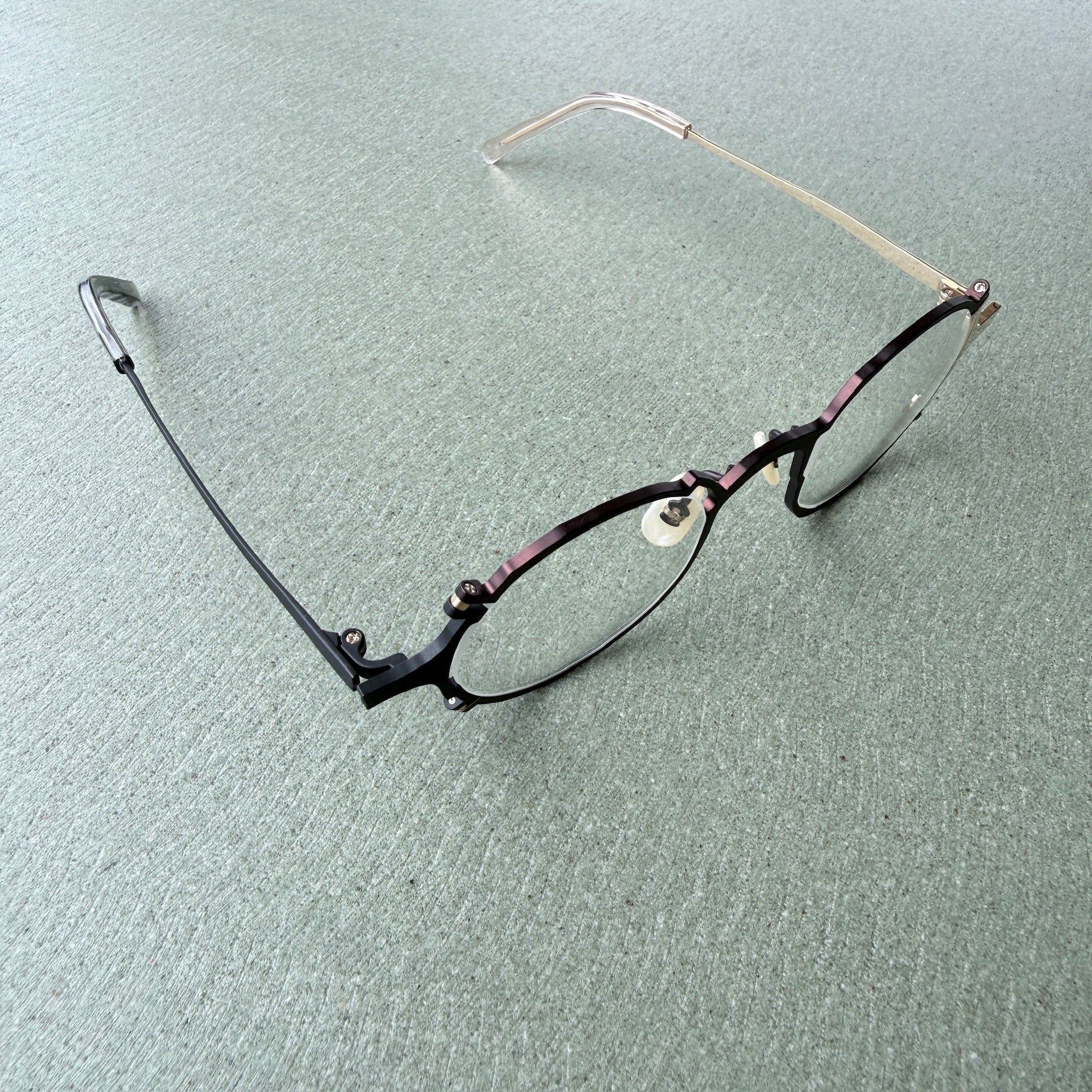 BROKEN MM-0082