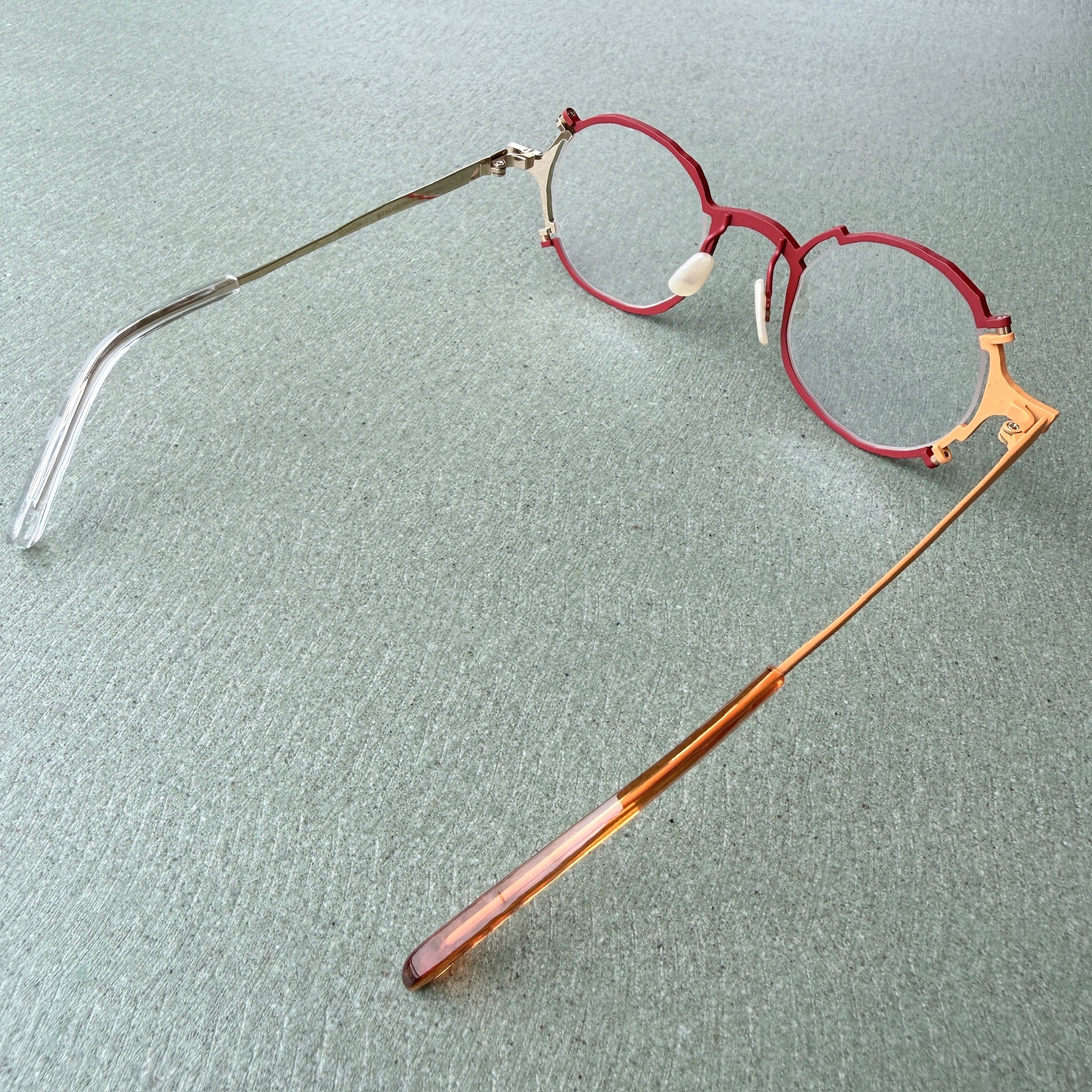 BROKEN MM-0082