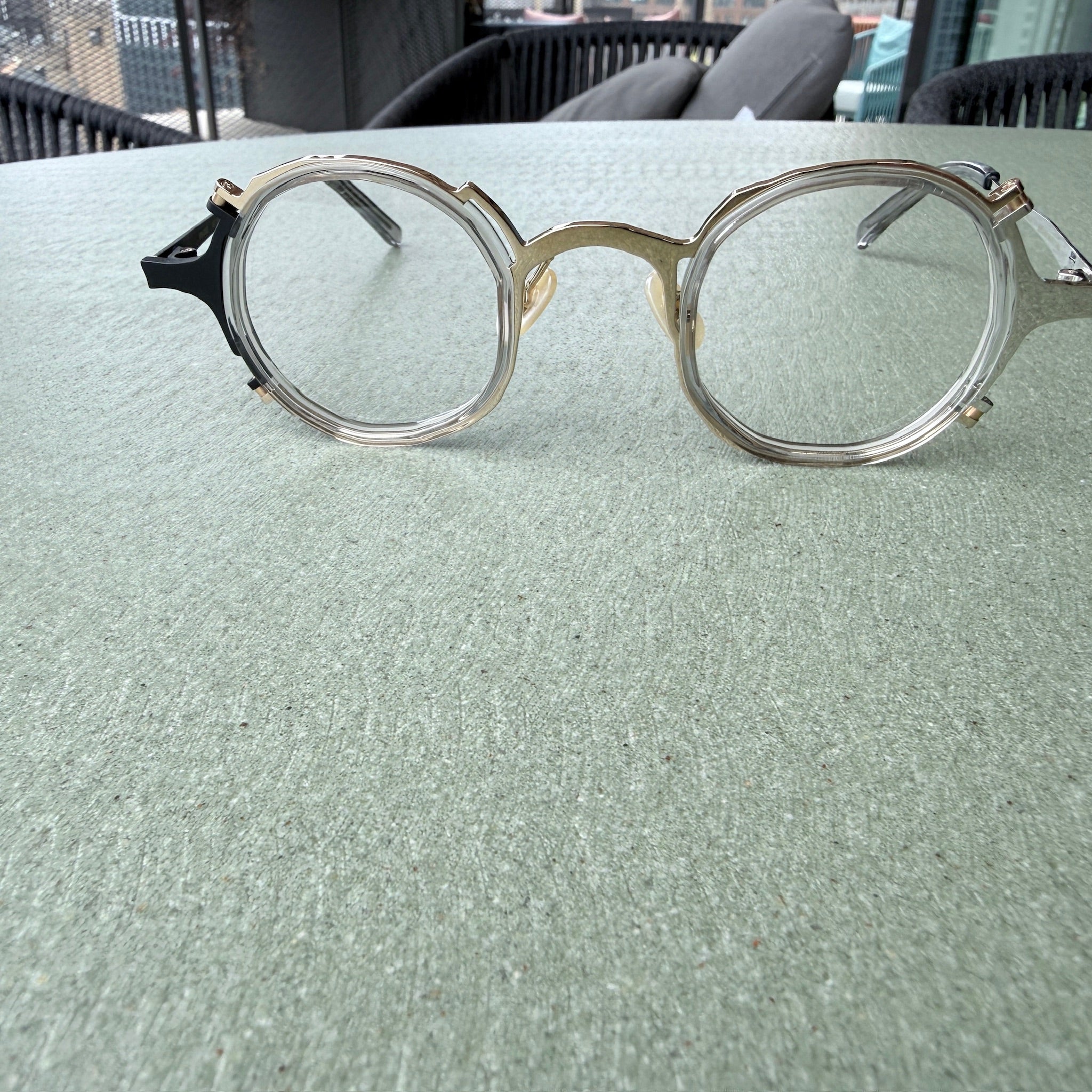 BROKEN MM-0083