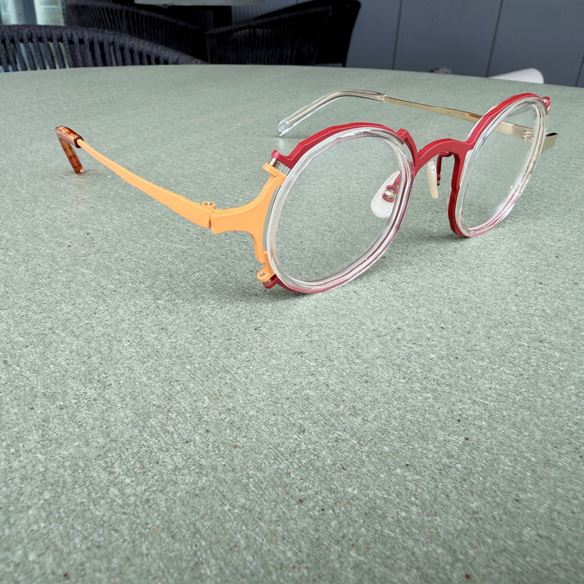 BROKEN MM-0083