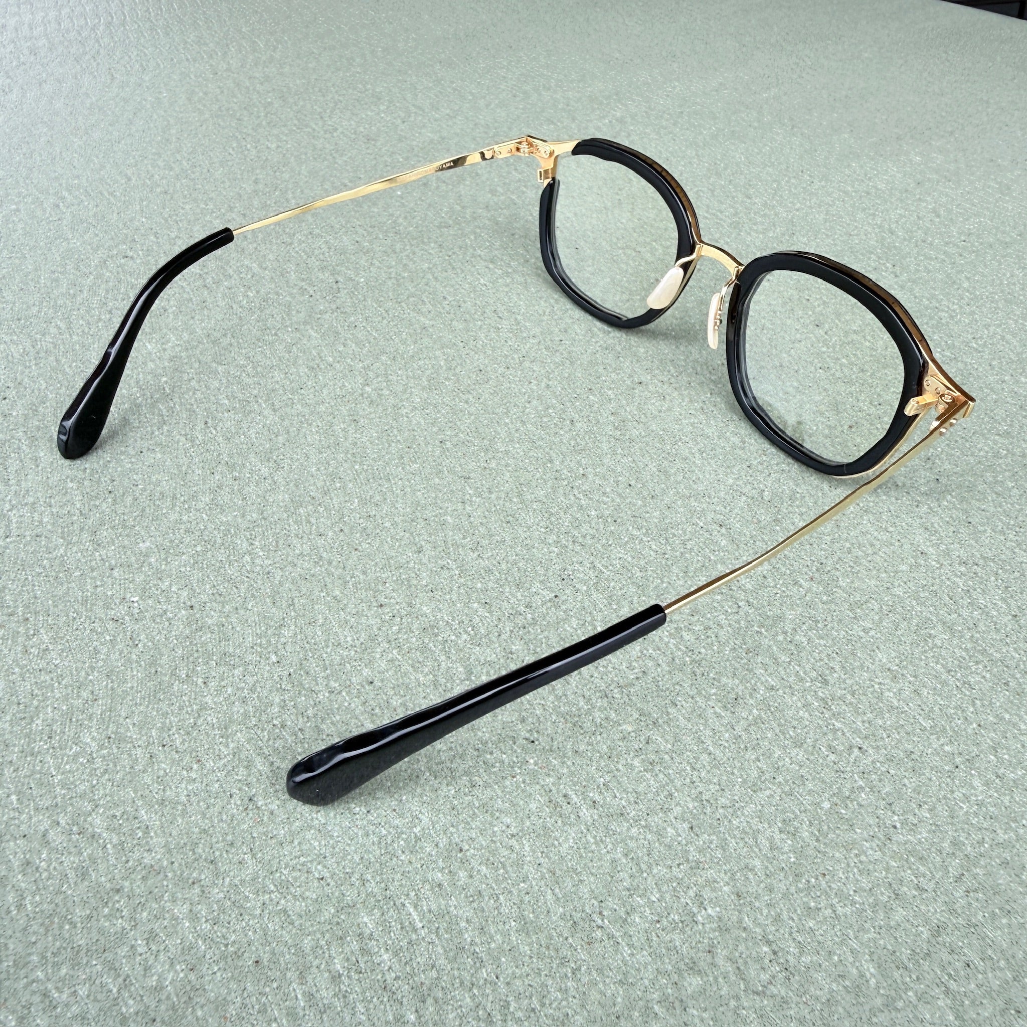 CUT MM-0011