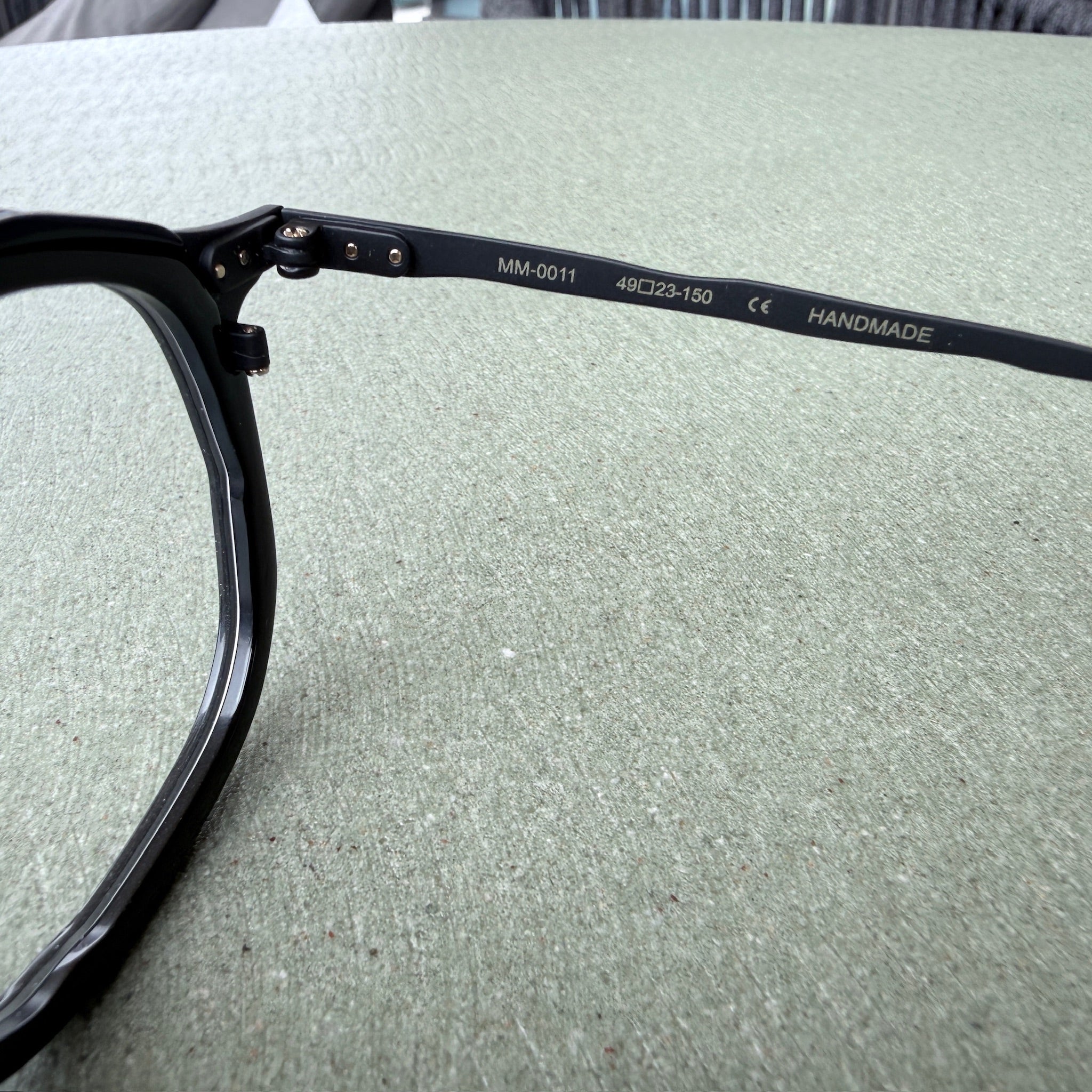 CUT MM-0011