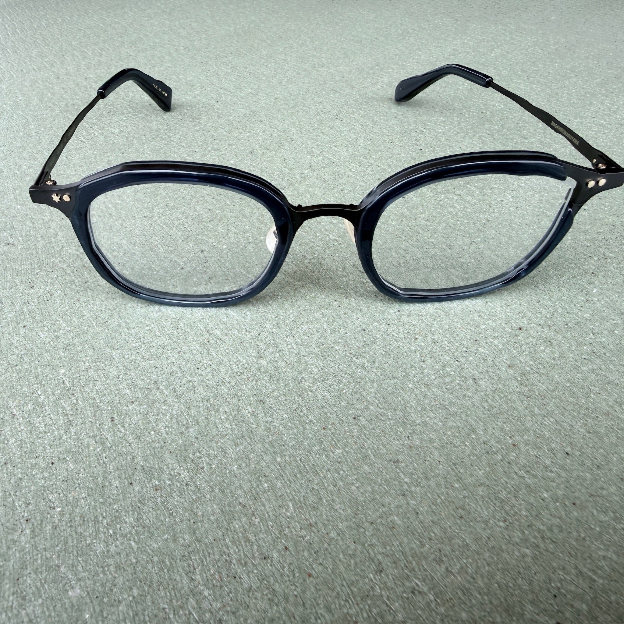 CUT MM-0011