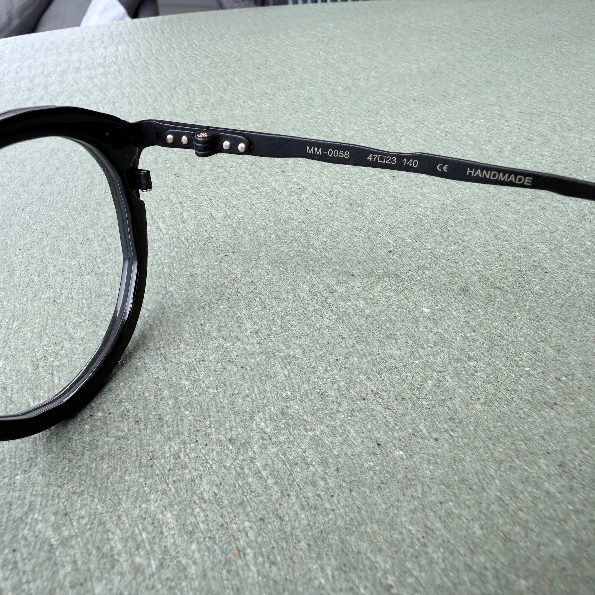 CUT MM-0058