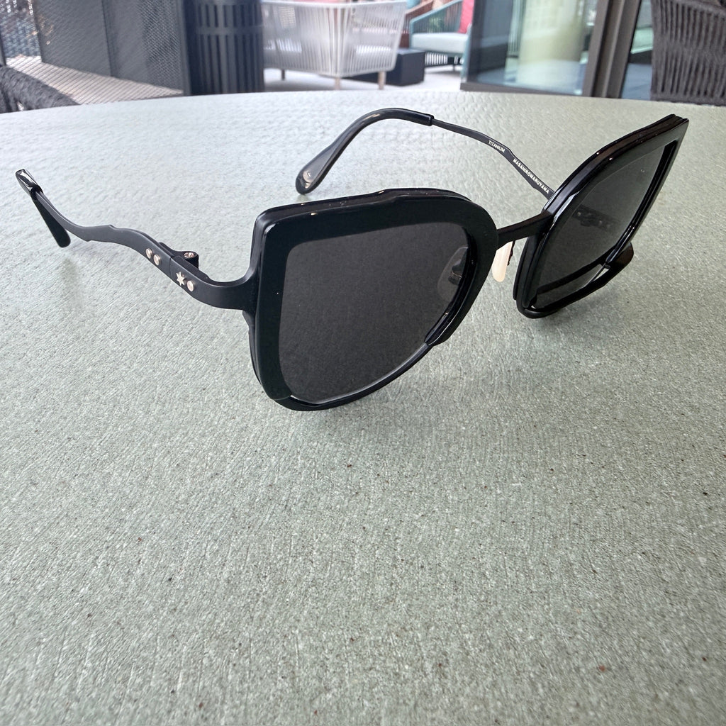 ERASE MM-0032 Sunglasses