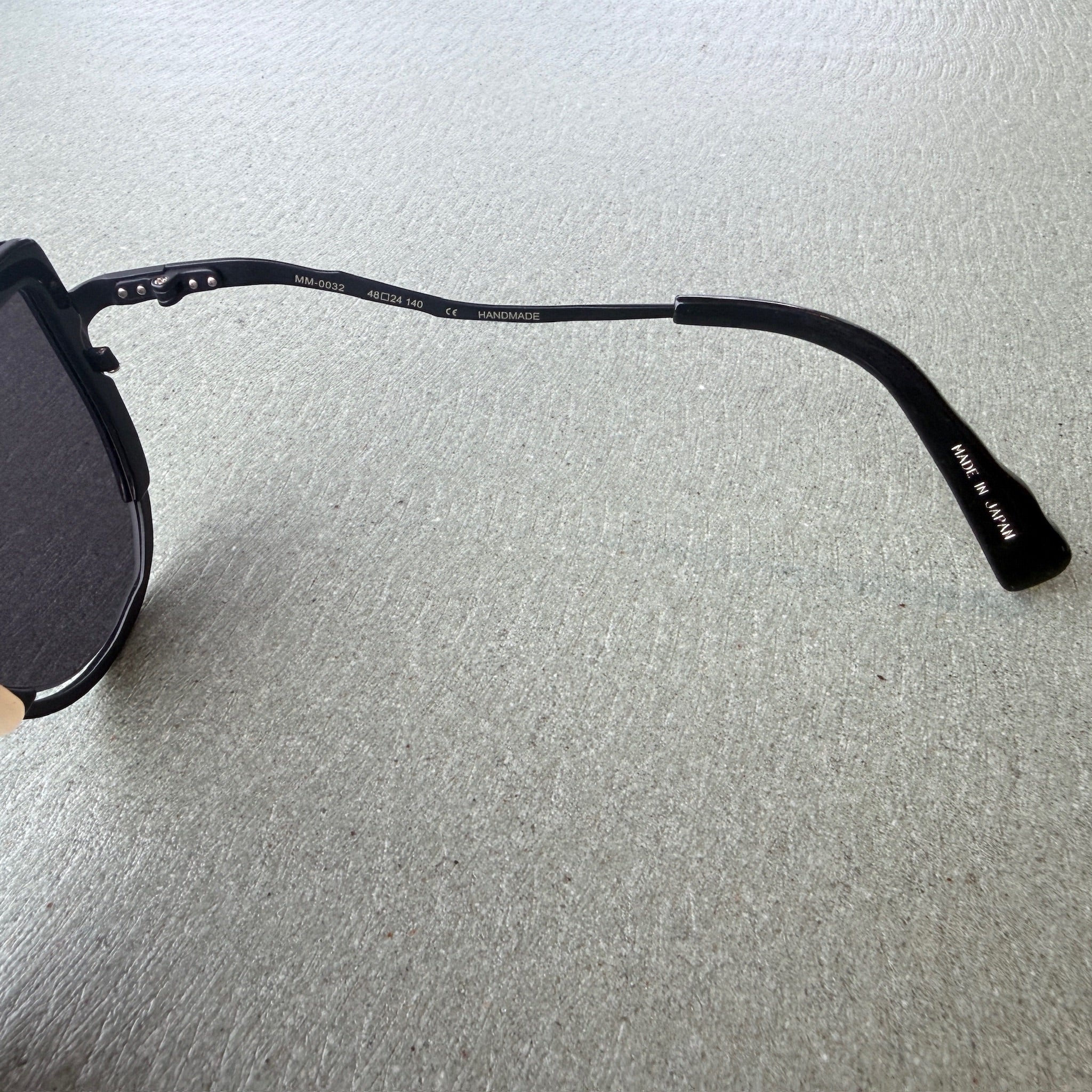 ERASE MM-0032 Sunglasses