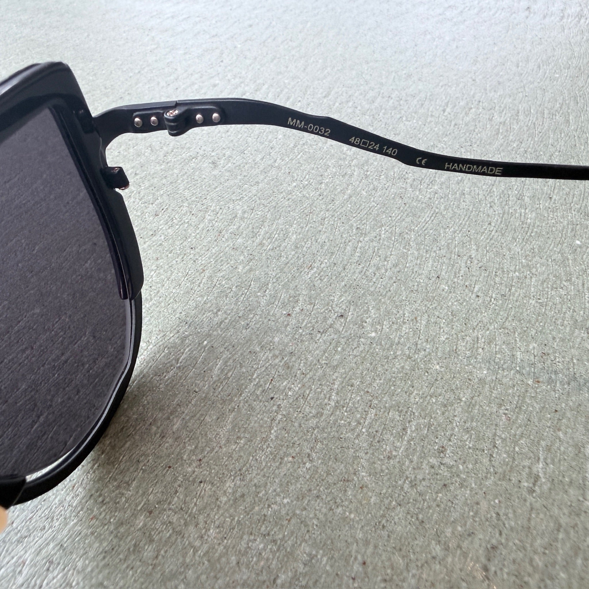 ERASE MM-0032 Sunglasses