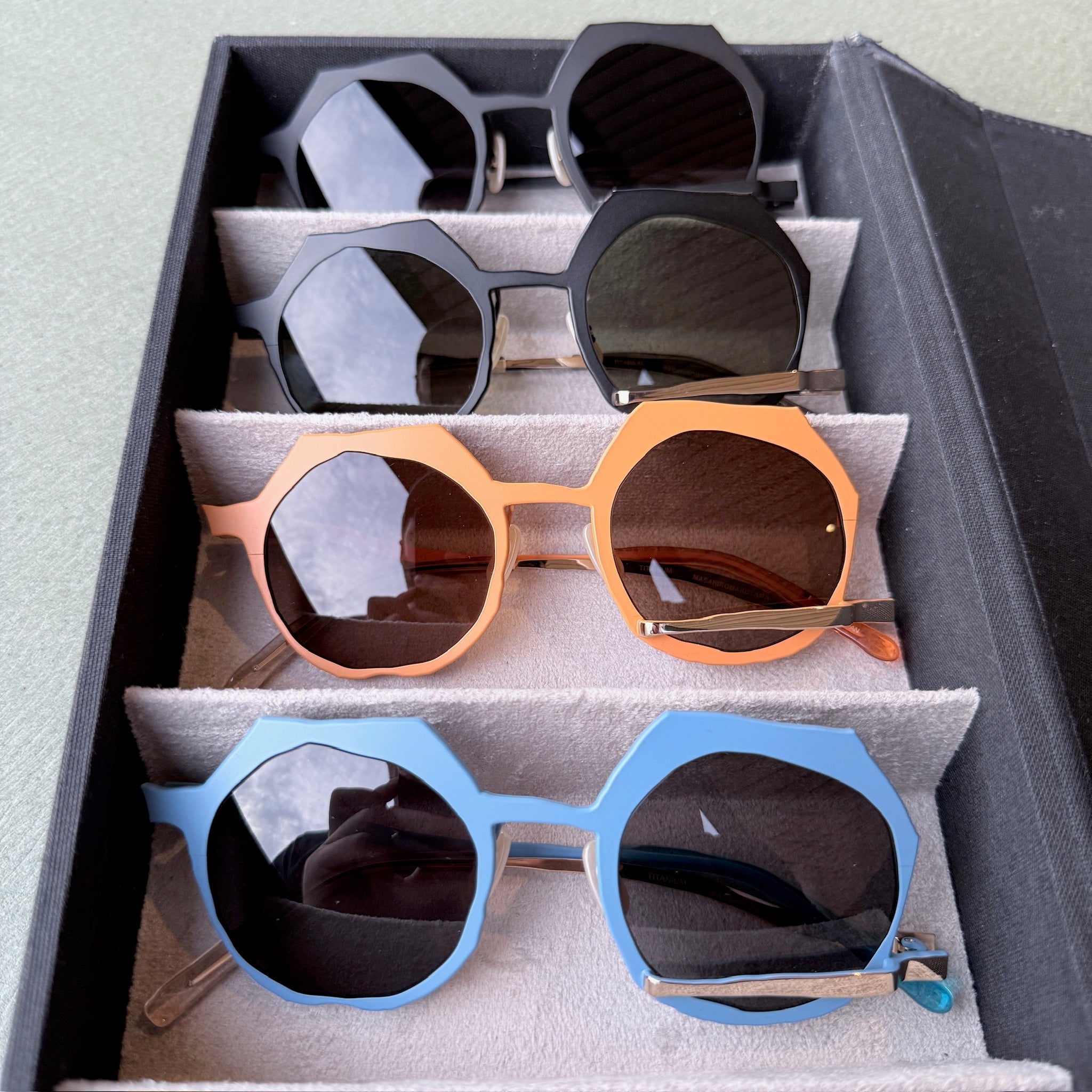 ERASE MM-0089 Sunglasses